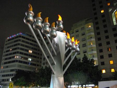 Feliz-Hanukkah