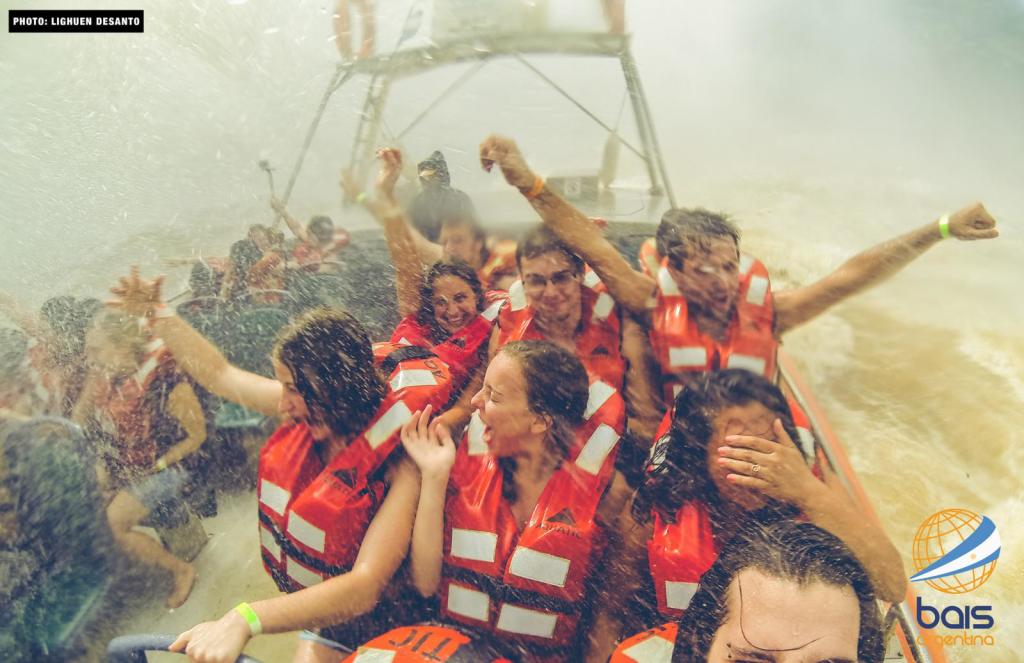 iguazu boat