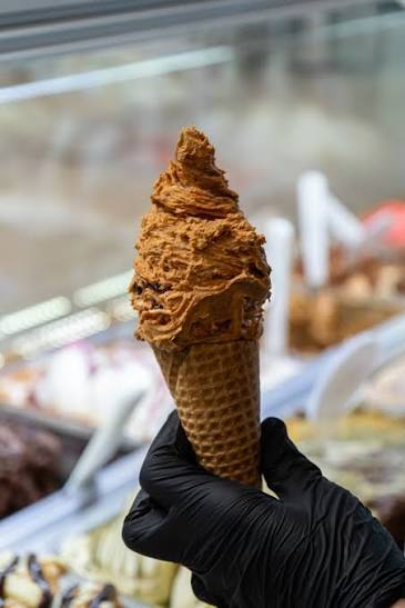 Award-winning artisanal gelato helado in Buenos Aires Argentina.