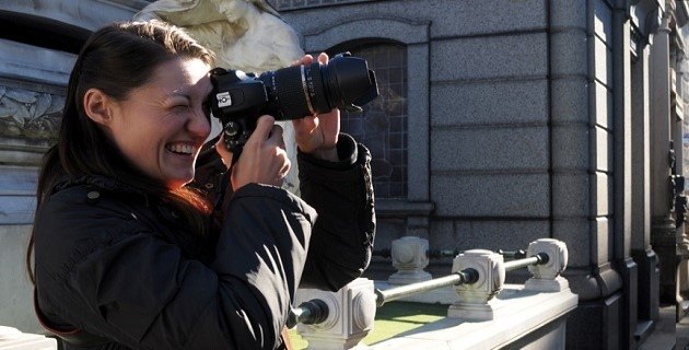 Students in a photography class in Buenos Aires